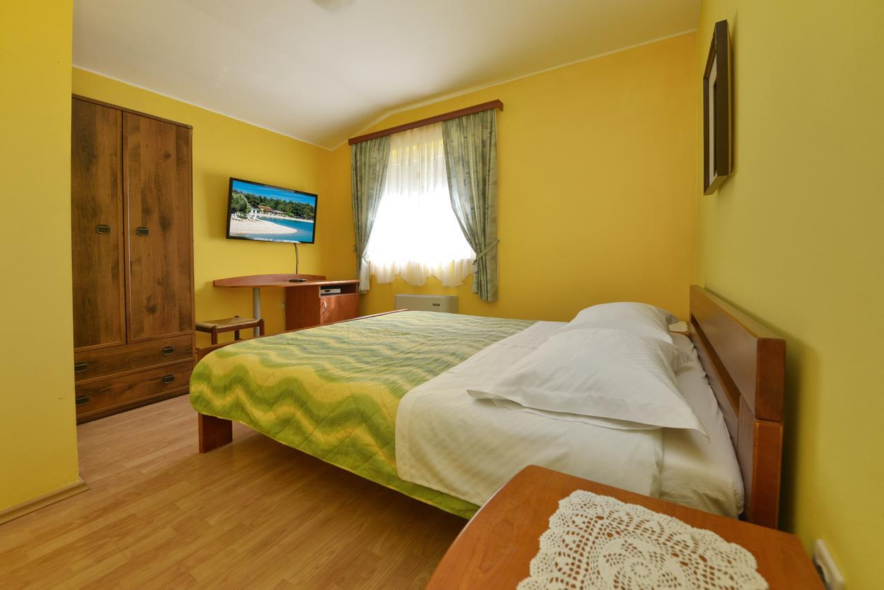 Bed And Breakfast Julia Seget  Exterior photo
